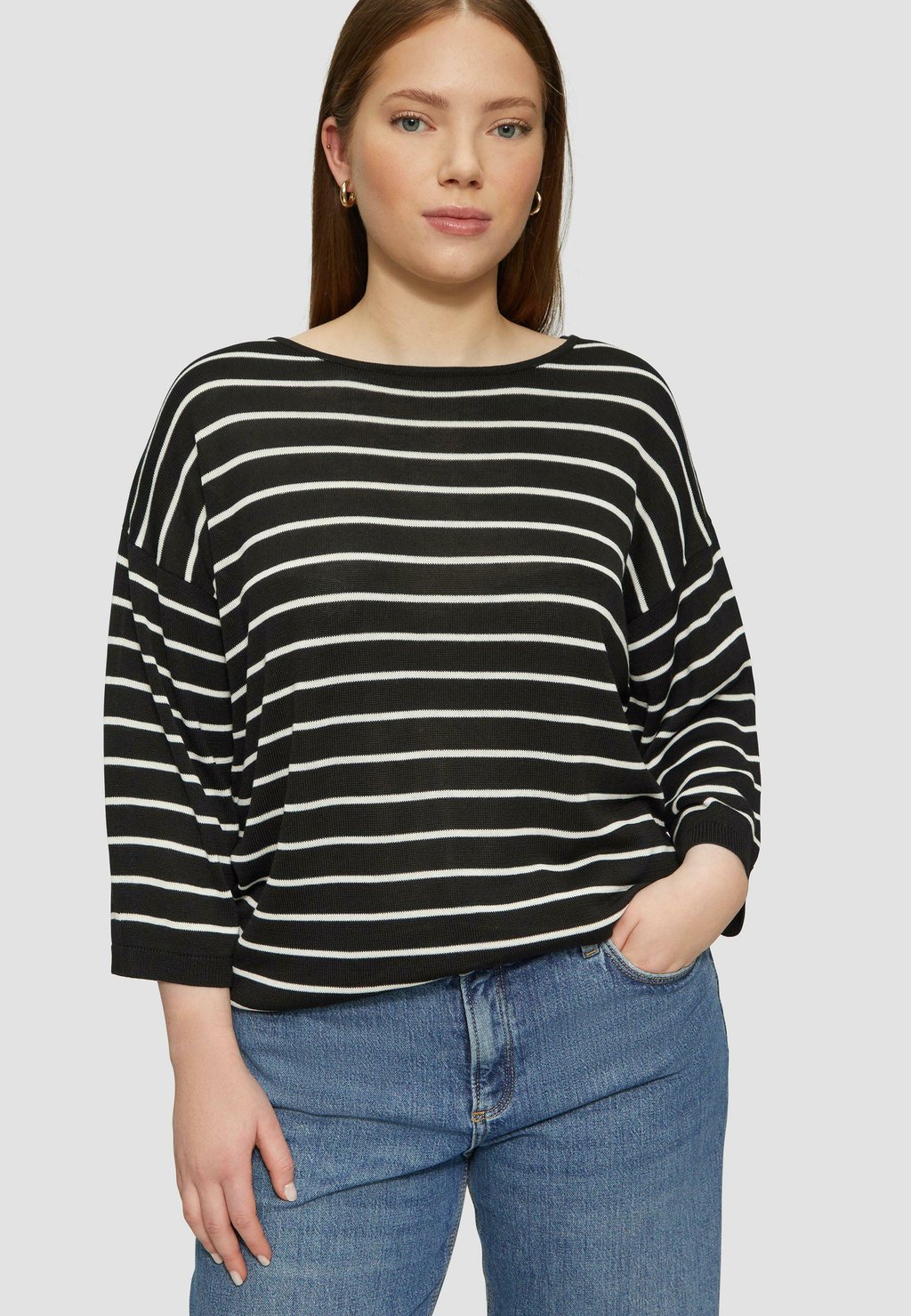 Джемпер QS, черный
Джемпер QS, черный