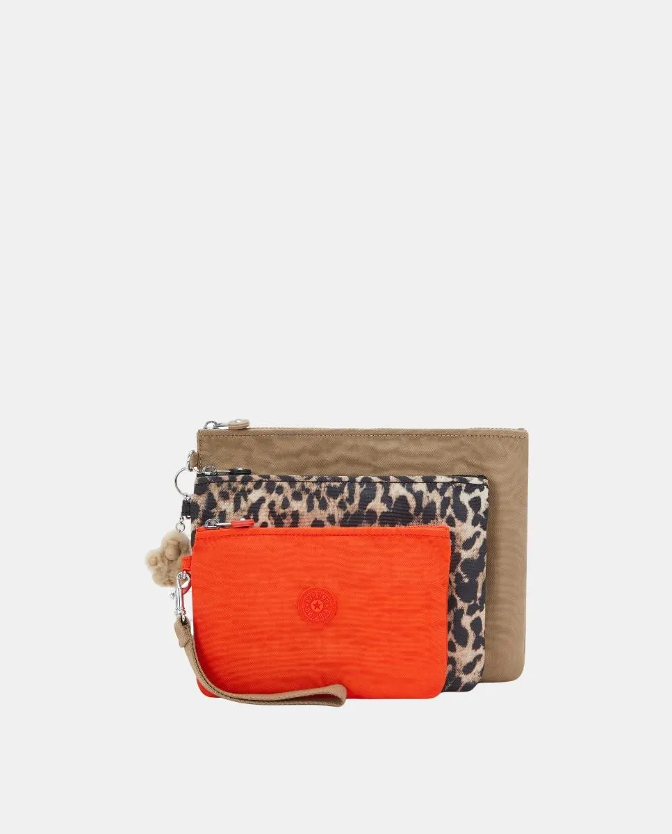 Набор из 3 косметичек (со съемной ручкой) Kipling, песочный
Набор из 3 косметичек (со съемной ручкой) Kipling, песочный