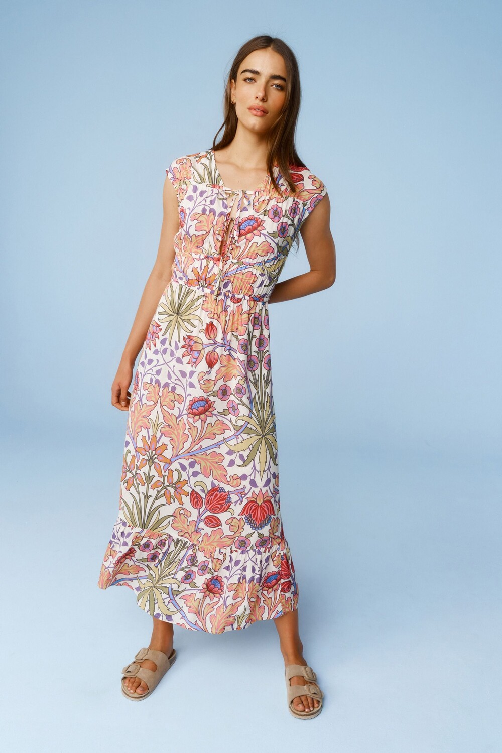 Платье макси с короткими рукавами и завязками спереди Next, мультиколор
Платье макси с короткими рукавами и завязками спереди Next, мультиколор