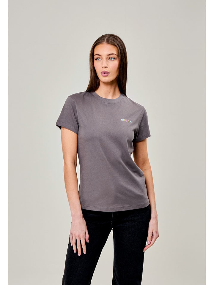 Футболка Reion Bench, коричневый
Футболка Reion Bench, коричневый