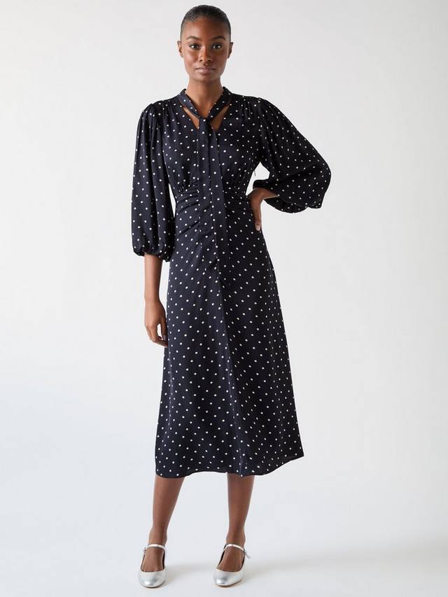 Платье в полоску от эстер L.K.Bennett, цвет Navy/Ivory
Платье в полоску от эстер L.K.Bennett, цвет Navy/Ivory