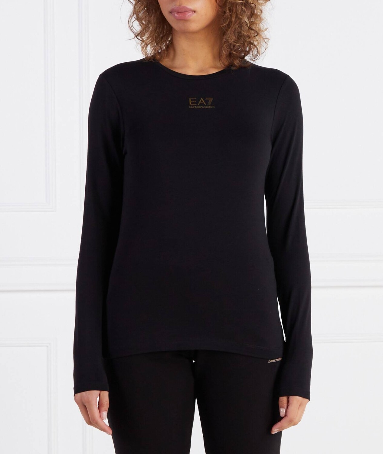 Блуза EA7 Regular Fit, черный
Блуза EA7 Regular Fit, черный