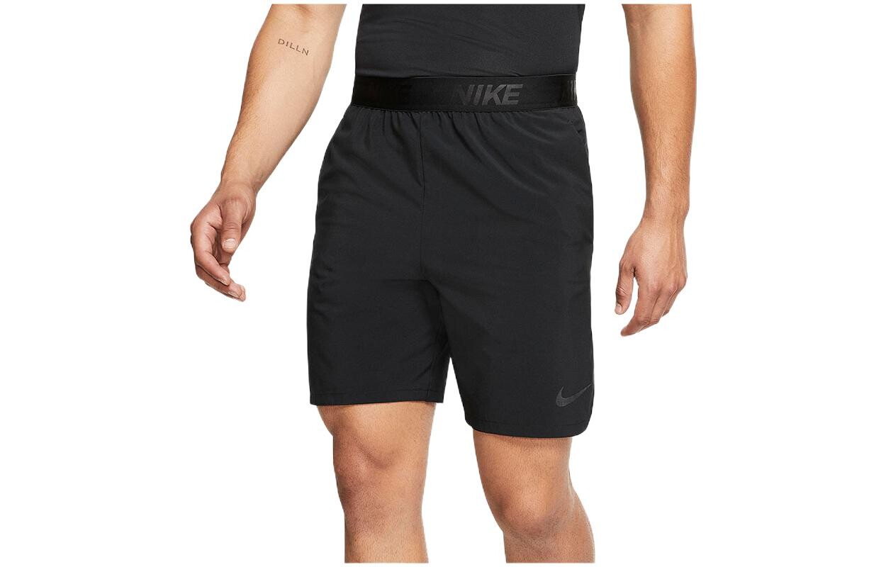 Мужские повседневные шорты Nike, цвет Black
Мужские повседневные шорты Nike, цвет Black