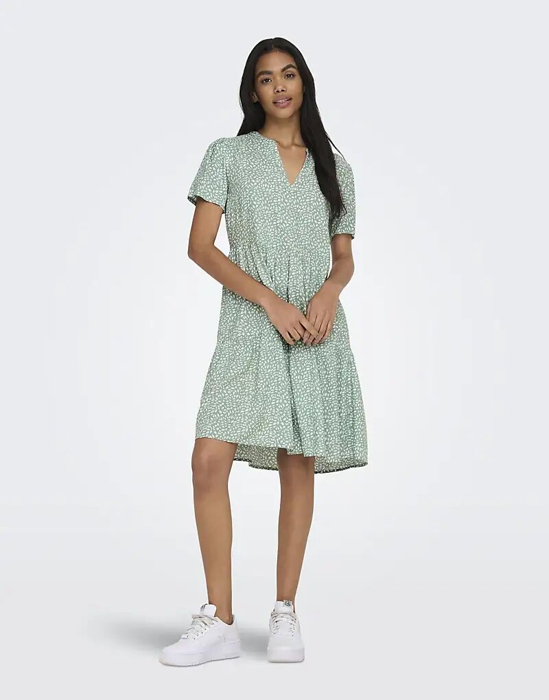 ONLY Платье в китайском зеленом цвете 1
ONLY Платье в китайском зеленом цвете 1