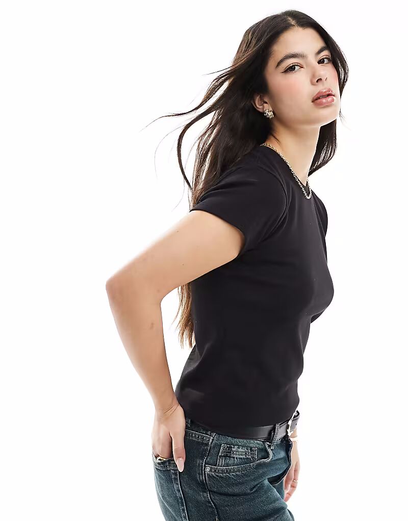 Футболка Cotton On 90s baby черного цвета Cotton:On
Футболка Cotton On 90s baby черного цвета Cotton:On