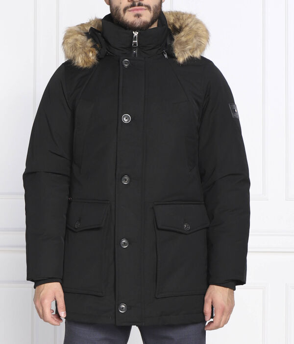 Пуховик мужской Tommy Hilfiger с меховым капюшоном, черный
Пуховик мужской Tommy Hilfiger с меховым капюшоном, черный