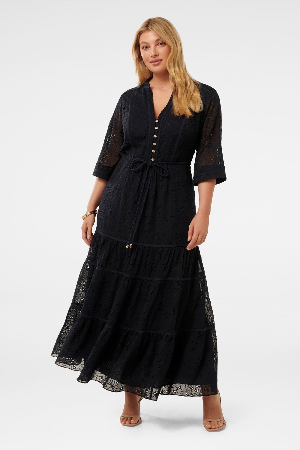 Платье макси с вышивкой Rachel Curve Forever New, синий
Платье макси с вышивкой Rachel Curve Forever New, синий