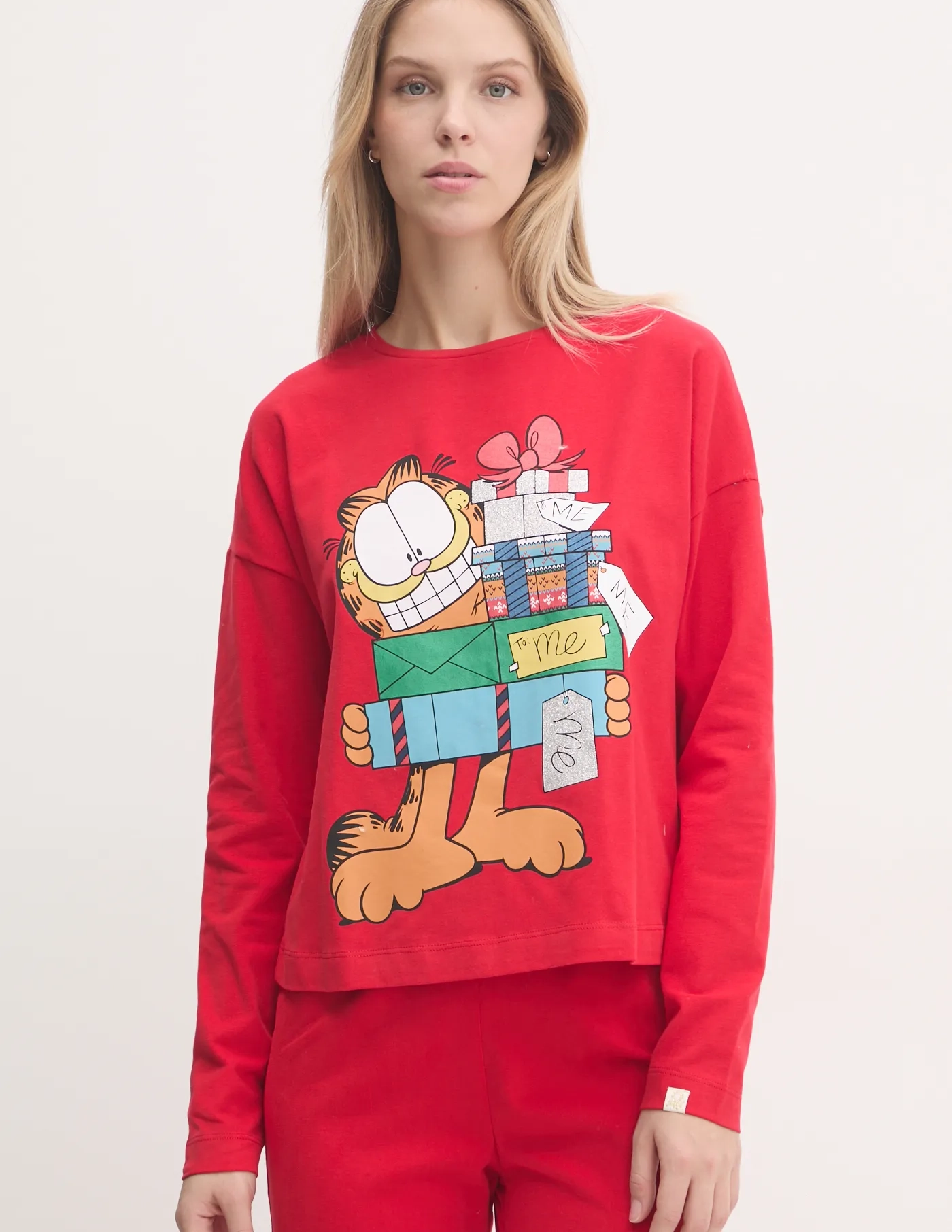 Ночной топ x GARFIELD United Colors of Benetton, красный
Ночной топ x GARFIELD United Colors of Benetton, красный
