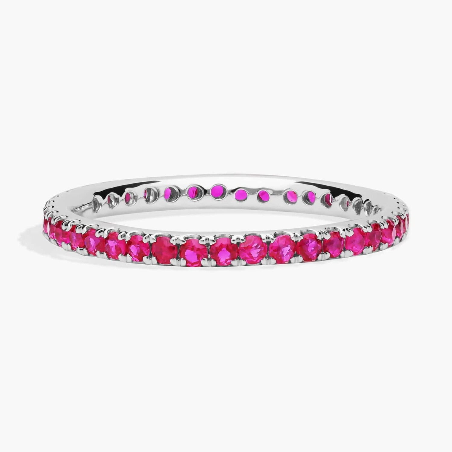 Кольцо Riviera Pavé Ruby Eternity из 18-каратного белого золота (1,5 мм) Blue Nile
Кольцо Riviera Pavé Ruby Eternity из 18-каратного белого золота (1,5 мм) Blue Nile