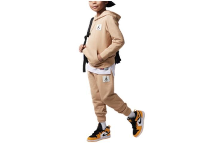 Детская повседневная спортивная одежда Jordan
Детская повседневная спортивная одежда Jordan