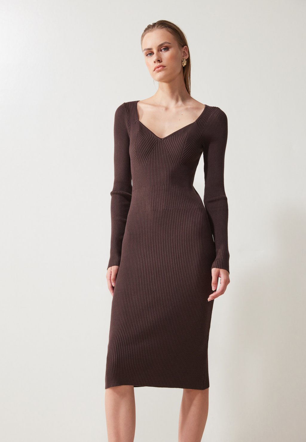 Платье-джемпер Anna Field, темно-коричневый
Платье-джемпер Anna Field, темно-коричневый