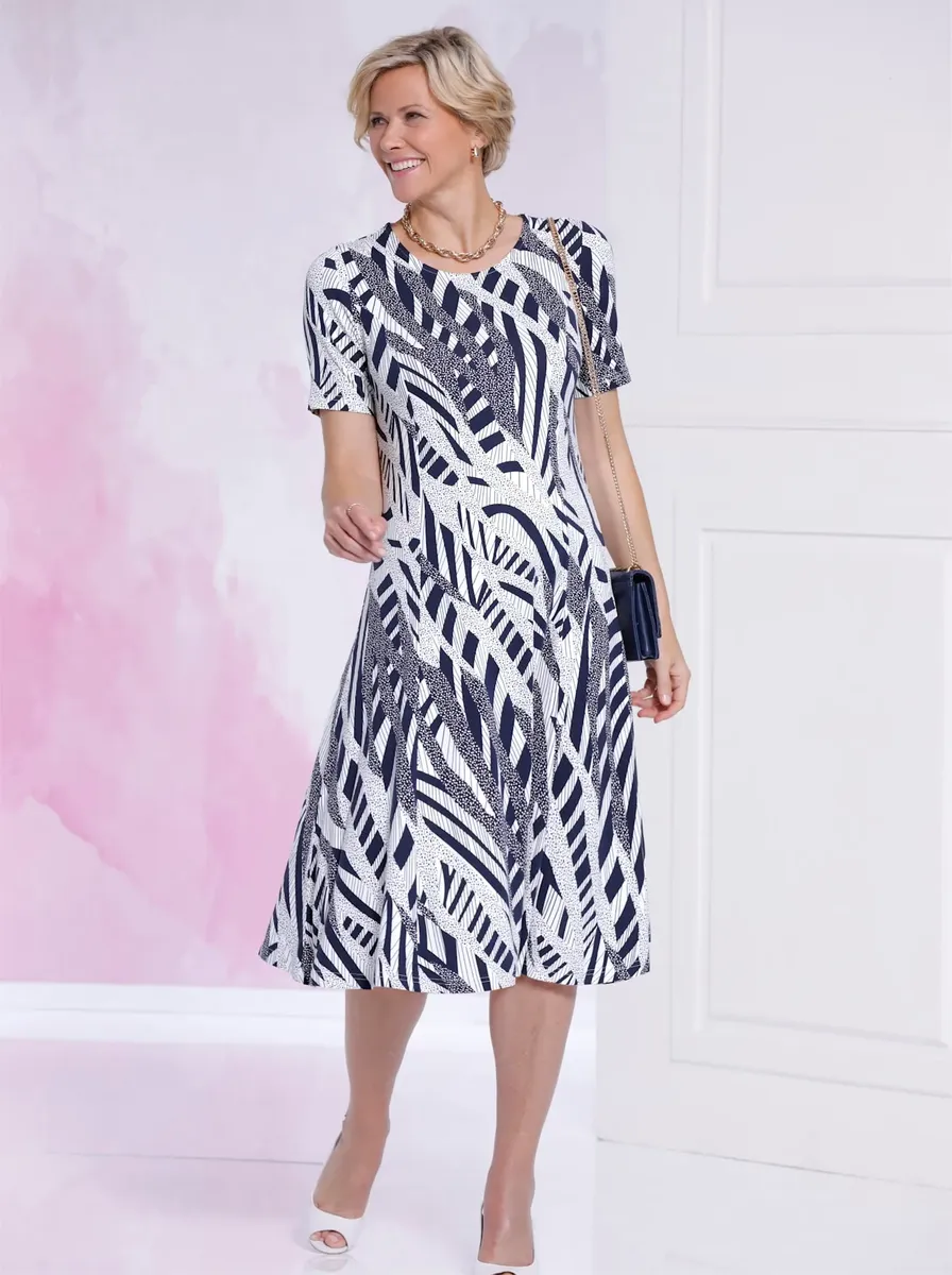 Классическое трикотажное платье "Джерси платье" Classic, синий
Классическое трикотажное платье "Джерси платье" Classic, синий