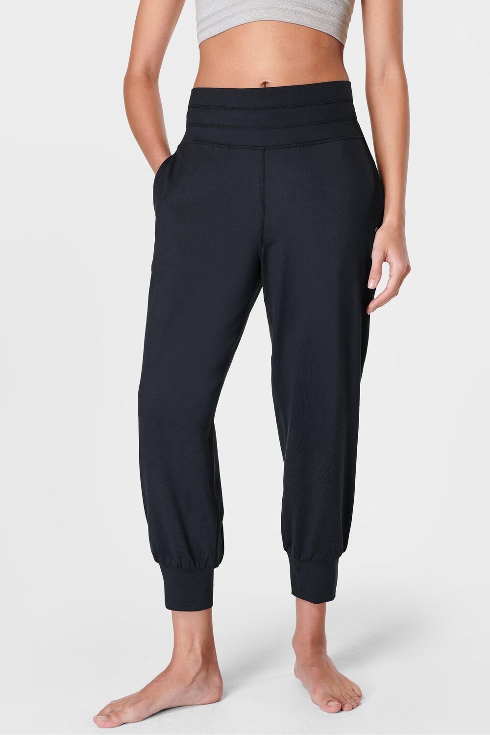 Капри-Джоггеры для йоги Gaia Performance Sweaty Betty, черный
Капри-Джоггеры для йоги Gaia Performance Sweaty Betty, черный