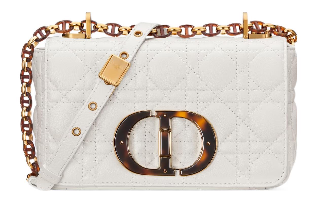 Сумка через плечо из телячьей кожи Caro белого цвета DIOR
Сумка через плечо из телячьей кожи Caro белого цвета DIOR