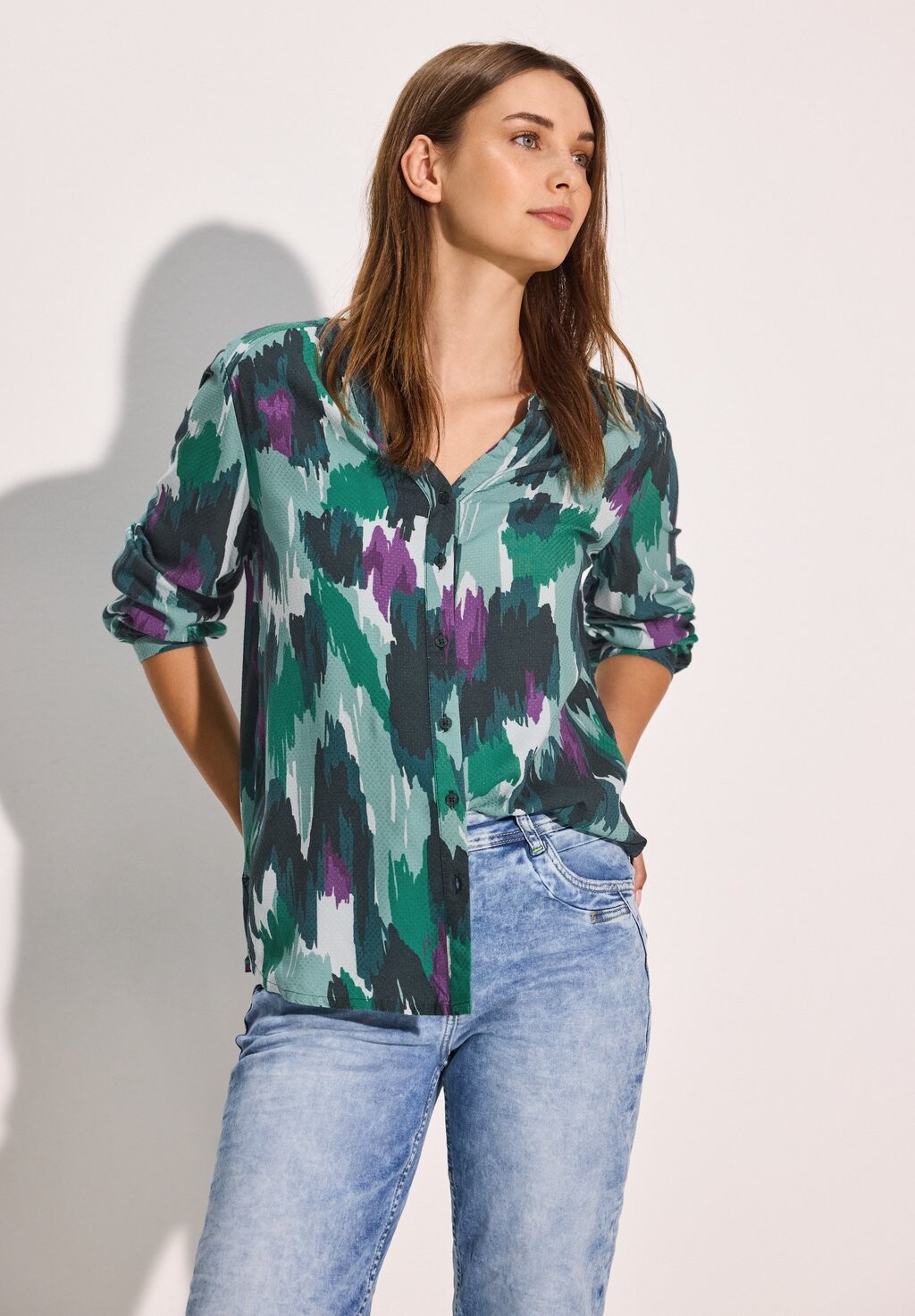 Блуза GEMUSTERTE Cecil, зеленый
Блуза GEMUSTERTE Cecil, зеленый