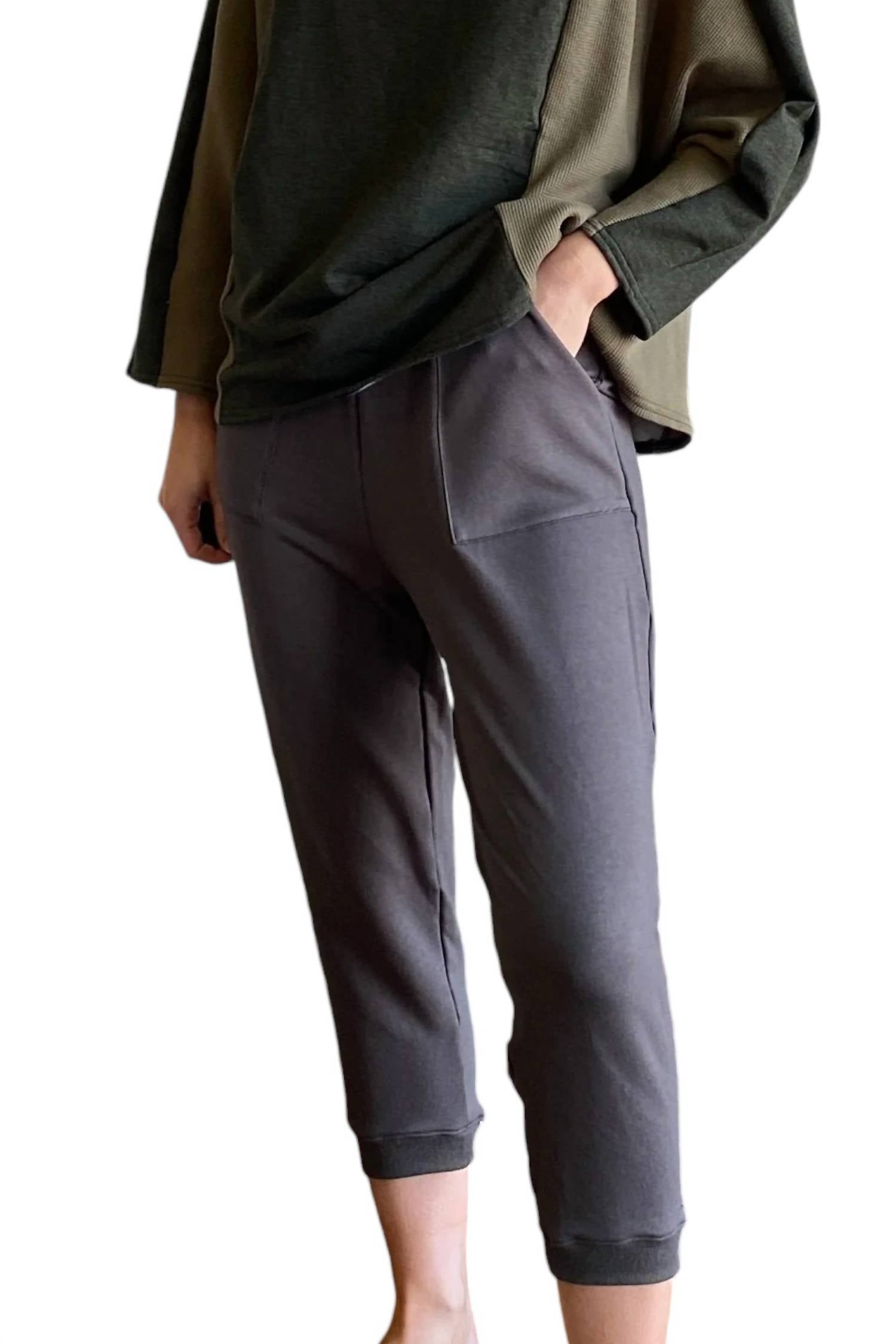 "Чарли" джоггеры в цвете Raven KQ, Raven
"Чарли" джоггеры в цвете Raven KQ, Raven