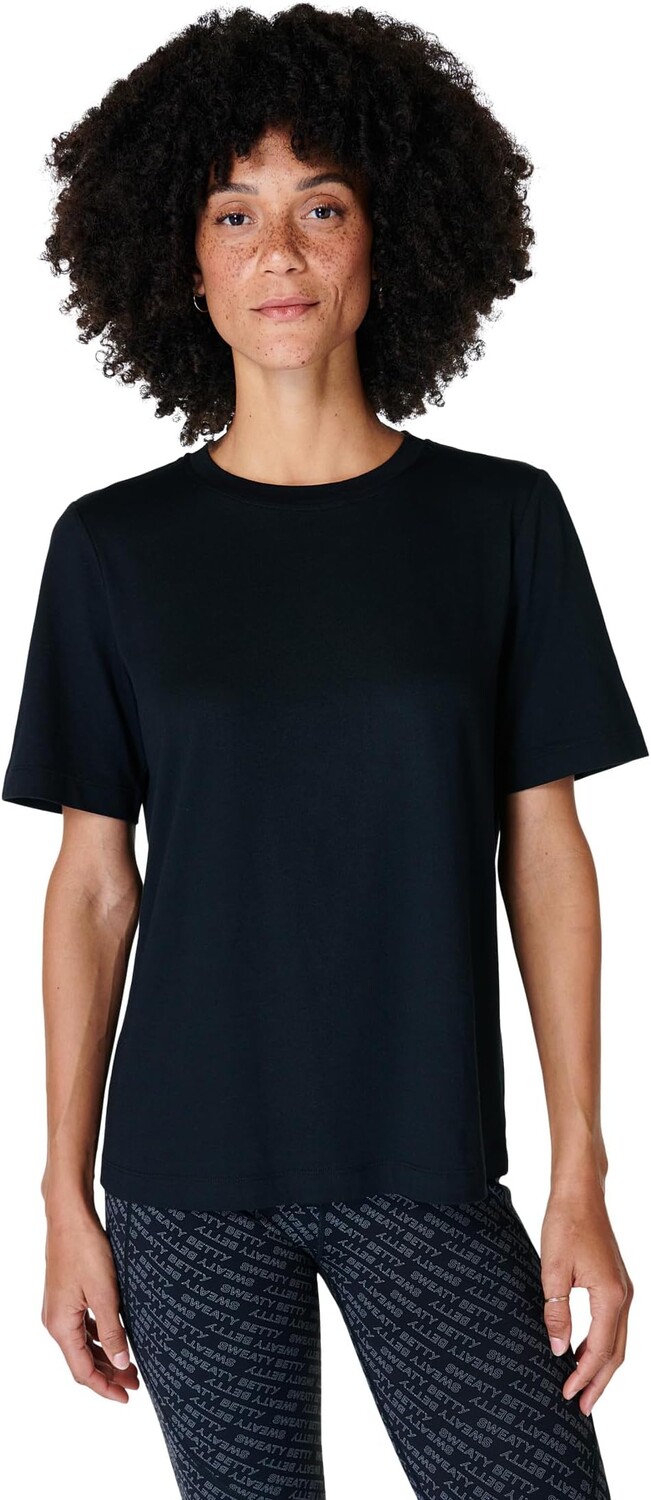 Футболка Sweaty Betty Essential Crew Neck T-Shirt, черный
Футболка Sweaty Betty Essential Crew Neck T-Shirt, черный