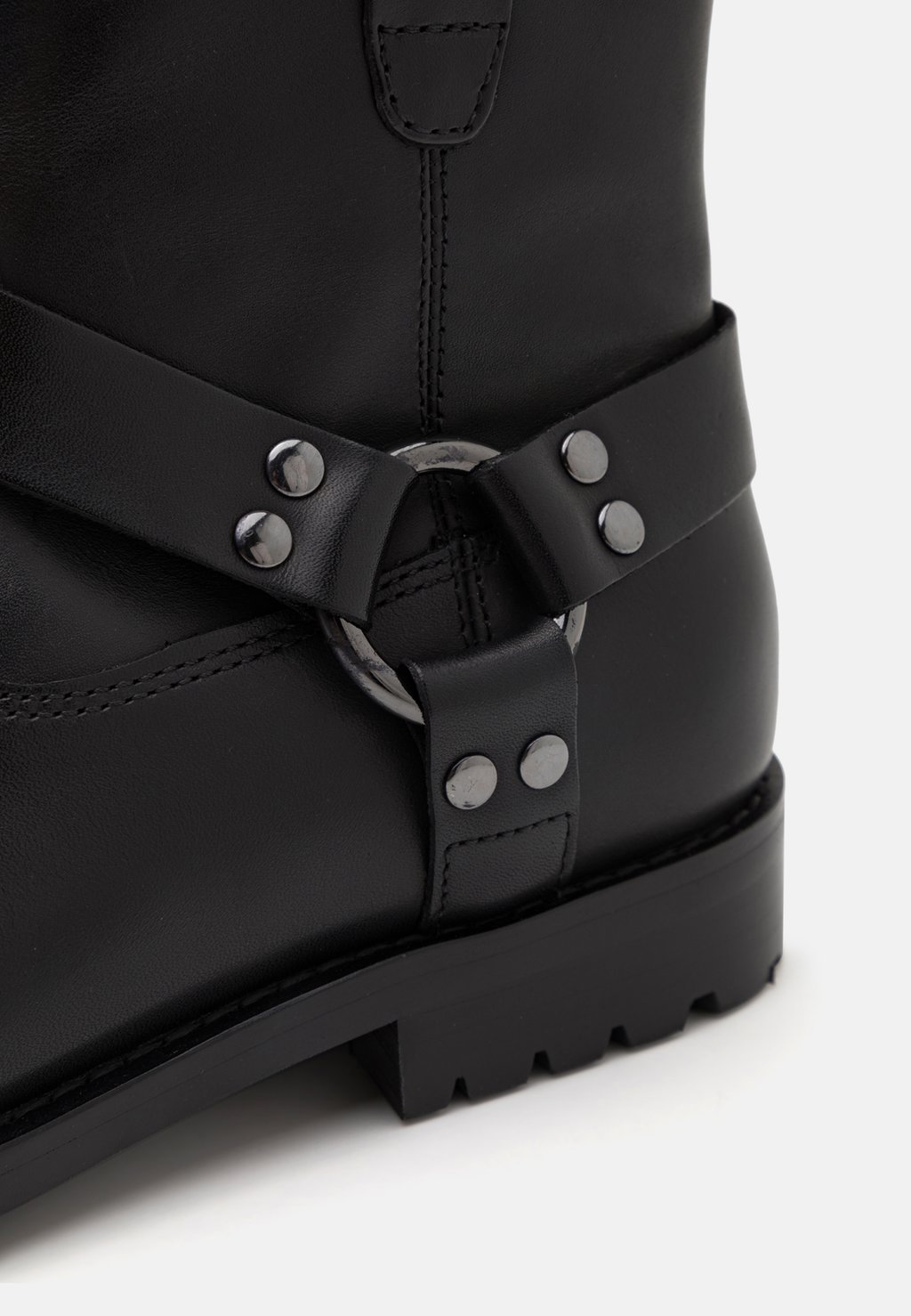 Ковбойские/байкерские ботинки по щиколотку BREWSTER MEMORY FOAM ALDO, черный
Ковбойские/байкерские ботинки по щиколотку BREWSTER MEMORY FOAM ALDO, черный