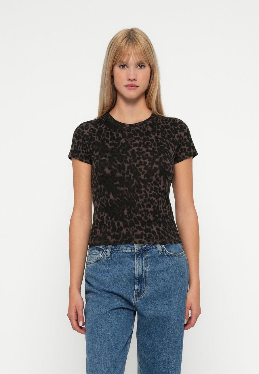 Футболка Hollister Co. CREW, Brown
Футболка Hollister Co. CREW, Brown