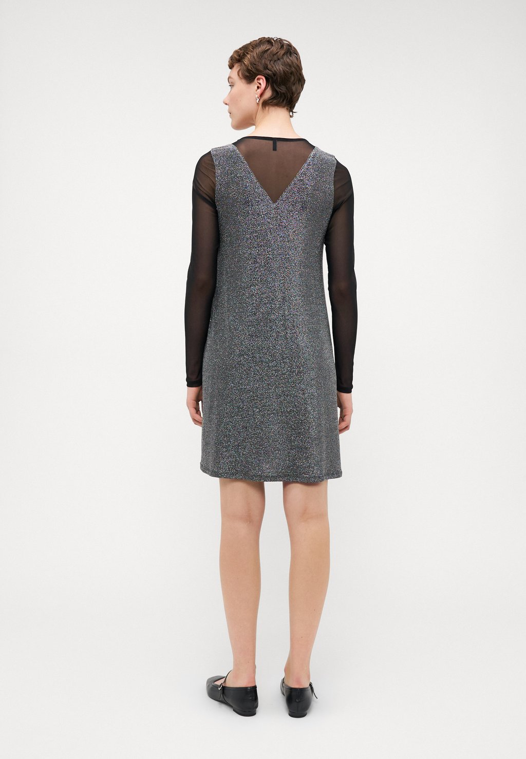 Коктейльное платье / Вечернее платье ONLQUEEN GLITTER DRESS ONLY Tall, черный
Коктейльное платье / Вечернее платье ONLQUEEN GLITTER DRESS ONLY Tall, черный