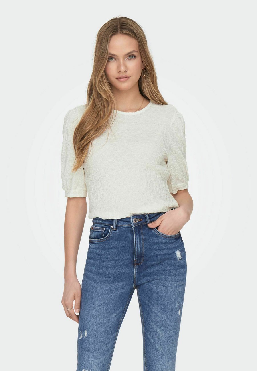 Блуза ONLY KURZÄRMELIGES, Cloud Dancer/Off-White
Блуза ONLY KURZÄRMELIGES, Cloud Dancer/Off-White