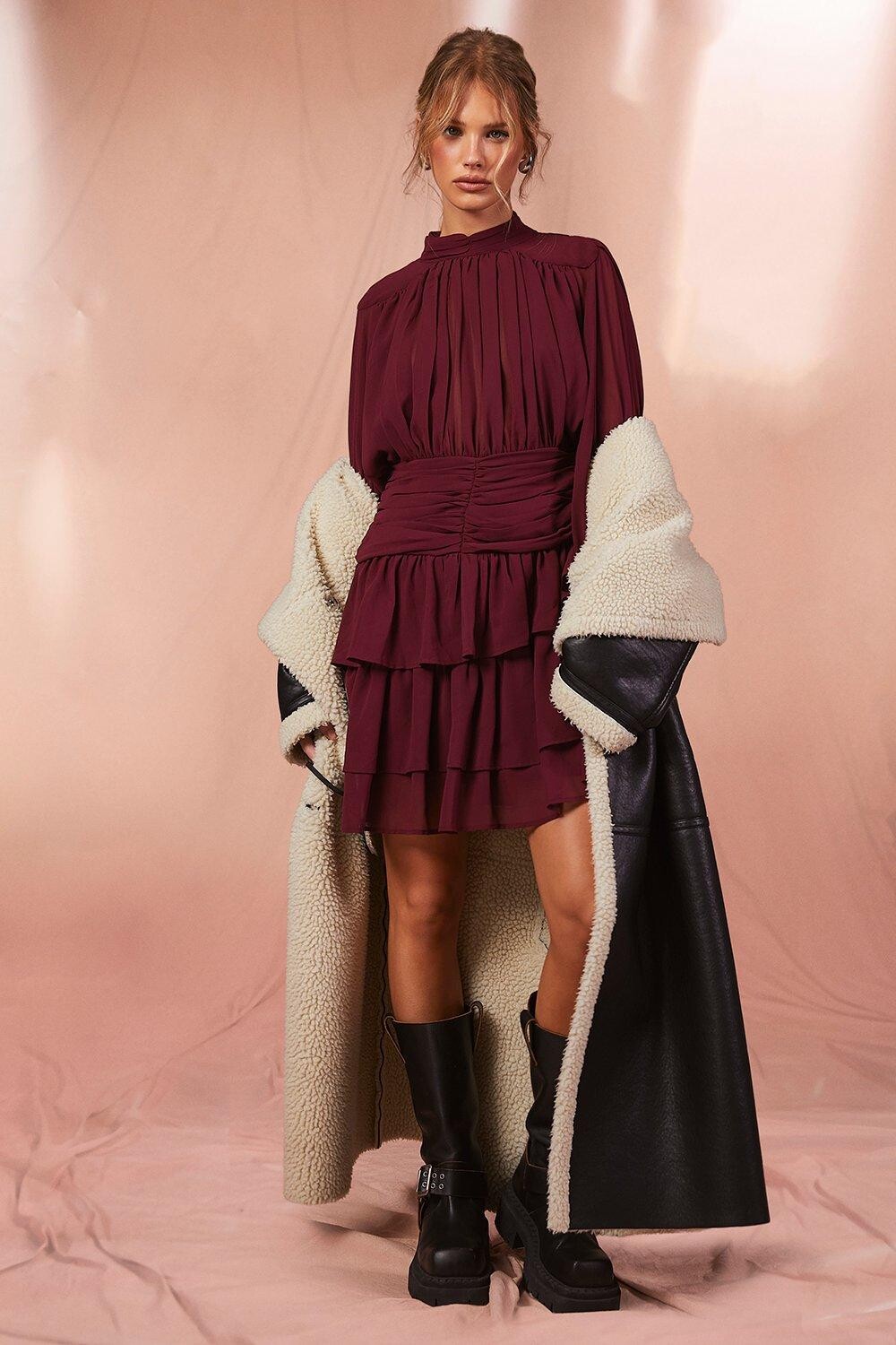 Пальто-авиатор Borg Trim Maxi boohoo, черный
Пальто-авиатор Borg Trim Maxi boohoo, черный