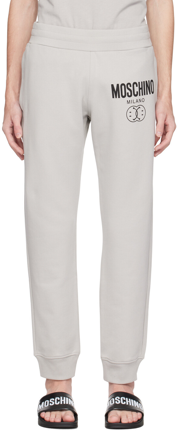 Серые брюки для отдыха с принтом Moschino, Серый, Серые брюки для отдыха с принтом Moschino
Серые брюки для отдыха с принтом Moschino, Серый, Серые брюки для отдыха с принтом Moschino