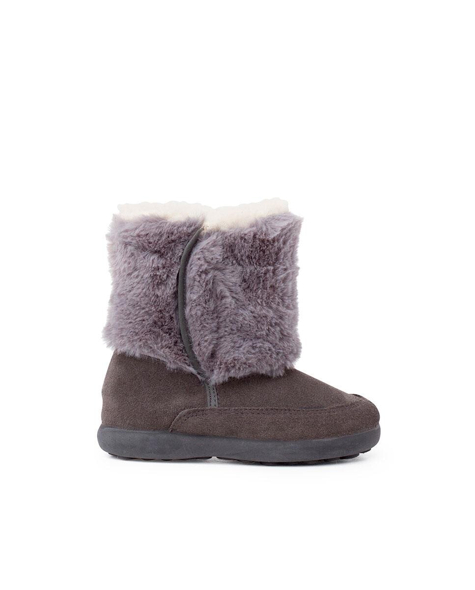 Кожаные детские сапожки с меховой отделкой Pisamonas, серый
Кожаные детские сапожки с меховой отделкой Pisamonas, серый