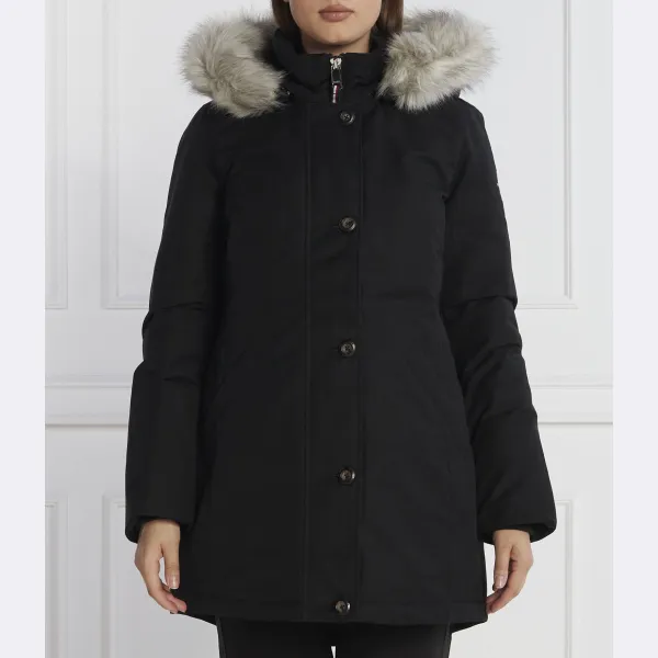 Куртка стандартного кроя Tommy Hilfiger, черный
Куртка стандартного кроя Tommy Hilfiger, черный