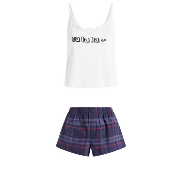 Комплект для сна Skims X cpfm: кружевная майка и фланелевые шорты, Fa La La Plaid
Комплект для сна Skims X cpfm: кружевная майка и фланелевые шорты, Fa La La Plaid