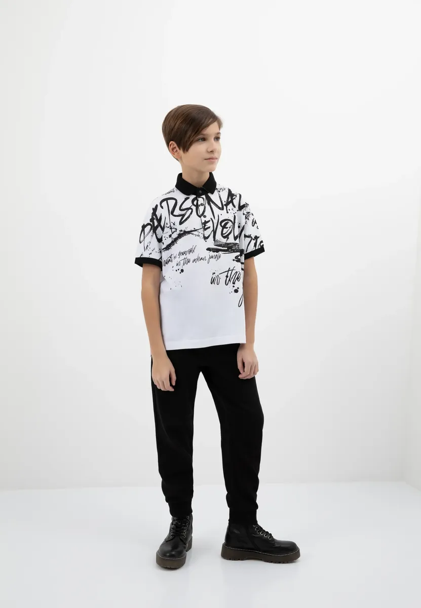 Брюки из ткани "Гулливер" "Спортивные штаны с регулируемым поясом", с регулируемым поясом Gulliver, черный
Брюки из ткани "Гулливер" "Спортивные штаны с регулируемым поясом", с регулируемым поясом Gulliver, черный