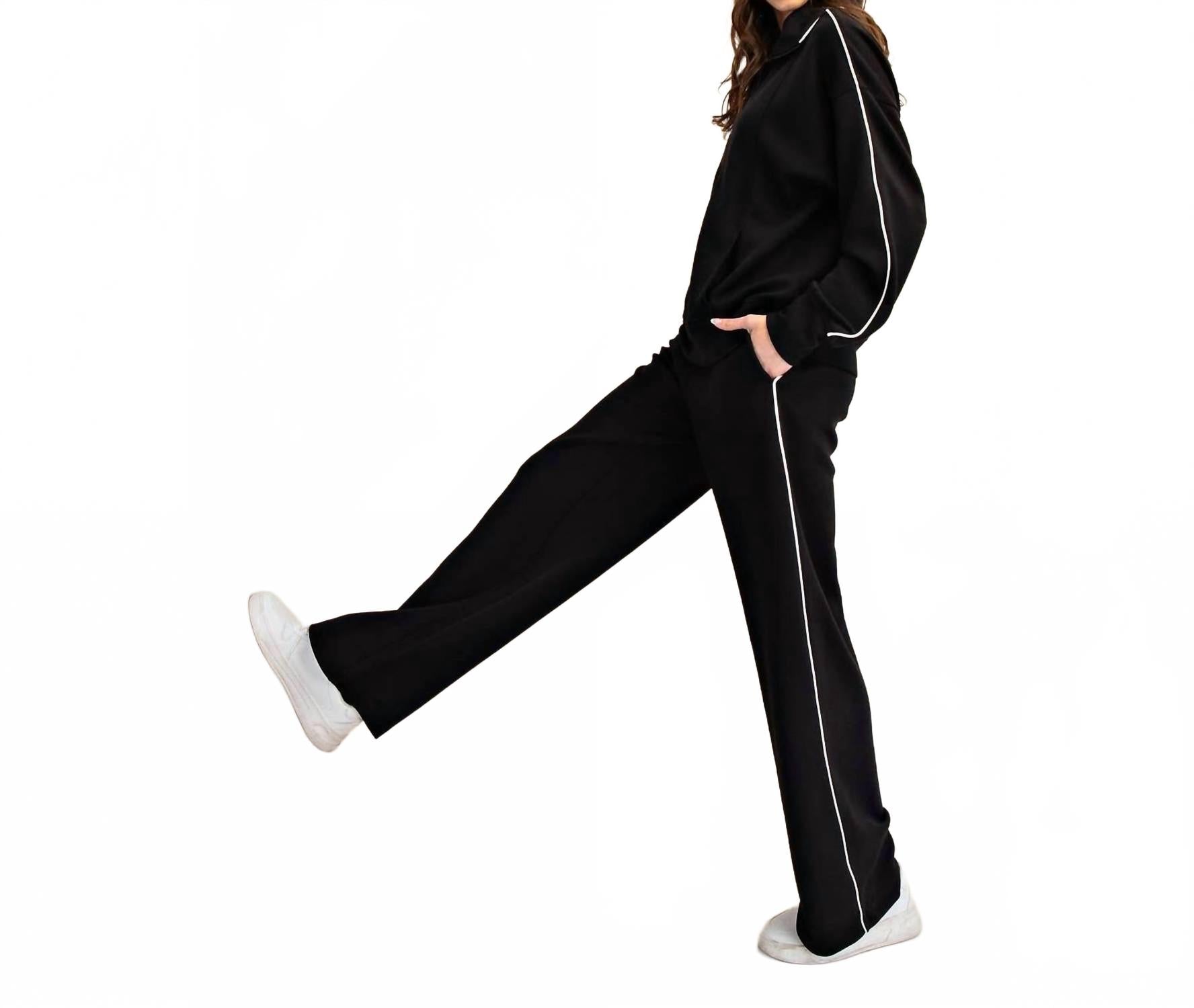 RAE MODE Прямые брюки с кантом, черно-кремового цвета
RAE MODE Прямые брюки с кантом, черно-кремового цвета