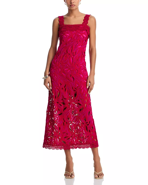 Платье в сумерках Waimari, красный
Платье в сумерках Waimari, красный