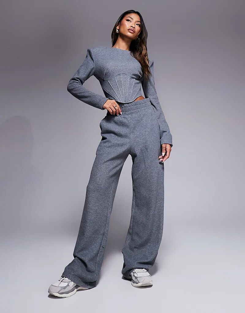 Wanderdoll – Constance – Топ-корсет с длинными рукавами в антрацитовом цвете с подкладкой на плечах, комбинированный
Wanderdoll – Constance – Топ-корсет с длинными рукавами в антрацитовом цвете с подкладкой на плечах, комбинированный