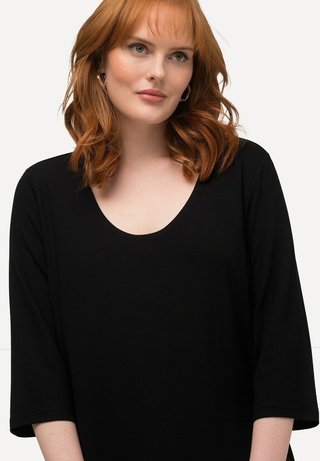 Топ с длинными рукавами TIEFER RUNDHALSAUSSCHNITT Ulla Popken, черный
Топ с длинными рукавами TIEFER RUNDHALSAUSSCHNITT Ulla Popken, черный