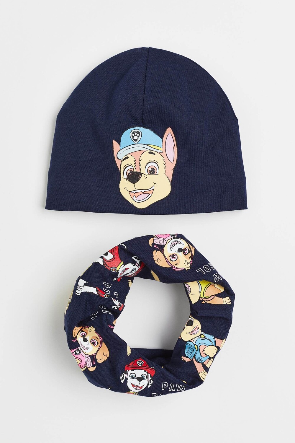 Комплект, состоящий из шапки и шарфа H&M Paw Patrol, темно-синий/мультиколор 
Комплект, состоящий из шапки и шарфа H&M Paw Patrol, темно-синий/мультиколор