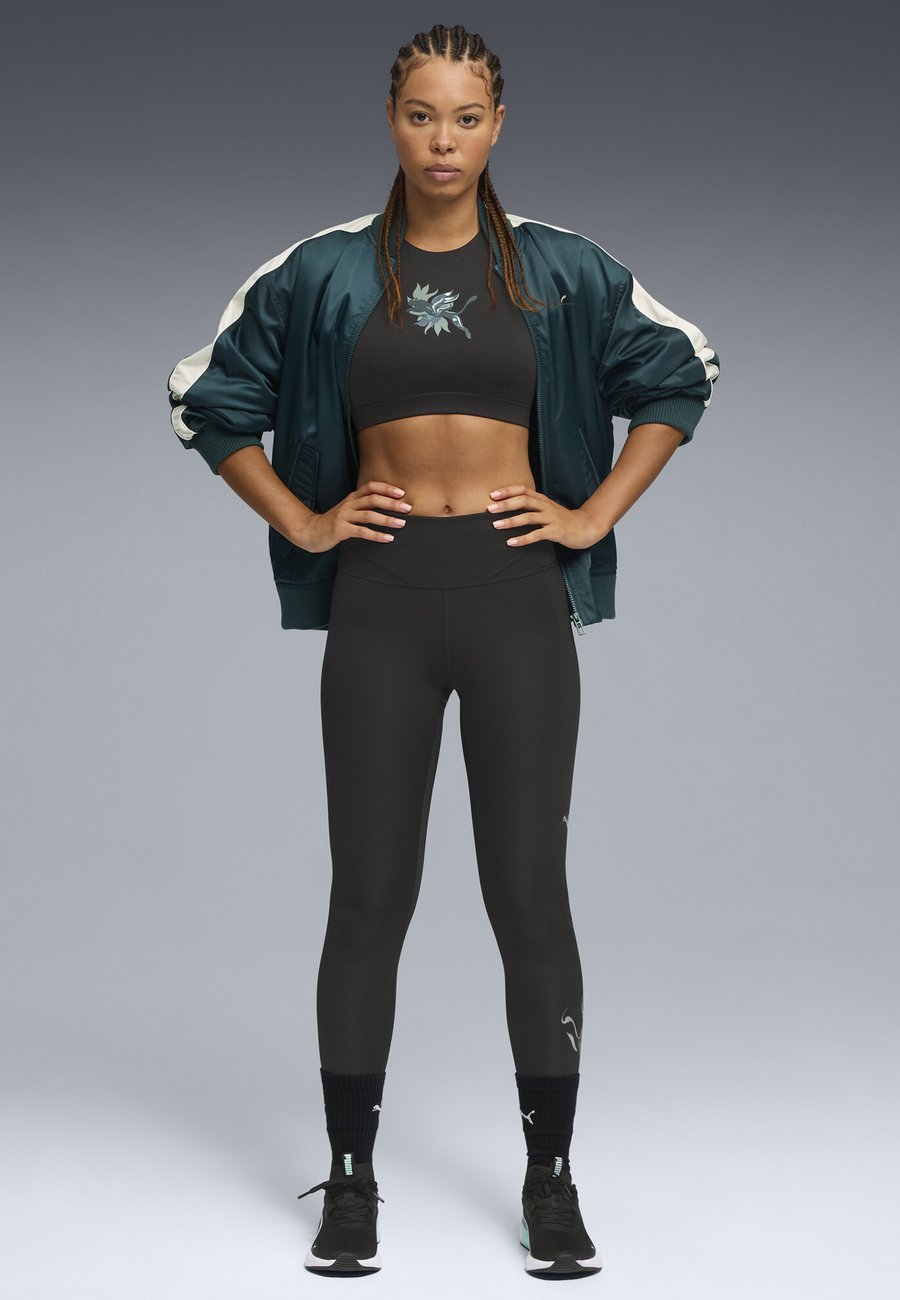 Бюстгальтер Puma TERRAINS GRAPHIC FÜR MITTLERE BELASTUNG, Black
Бюстгальтер Puma TERRAINS GRAPHIC FÜR MITTLERE BELASTUNG, Black