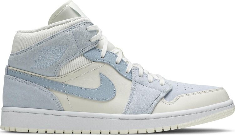 Кроссовки Air Jordan 1 Mid SE Sail Light Blue, синий
Кроссовки Air Jordan 1 Mid SE Sail Light Blue, синий