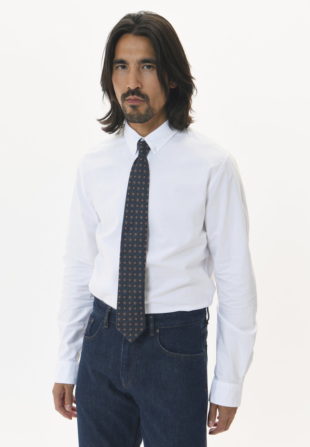 Галстук MATIE Matinique, темно-синий
Галстук MATIE Matinique, темно-синий