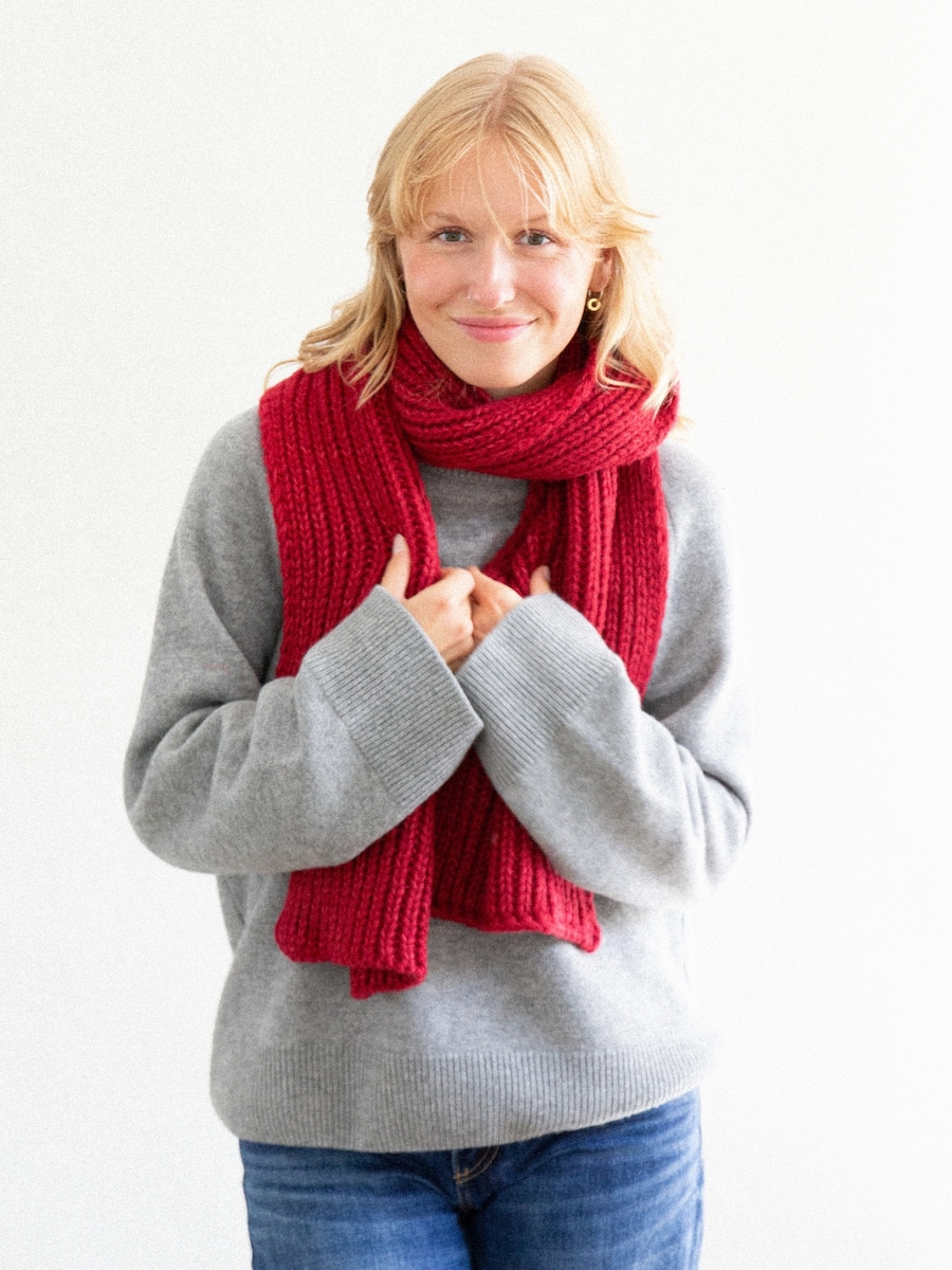 Шарф KOPYTO UHU, рубиново-красный
Шарф KOPYTO UHU, рубиново-красный