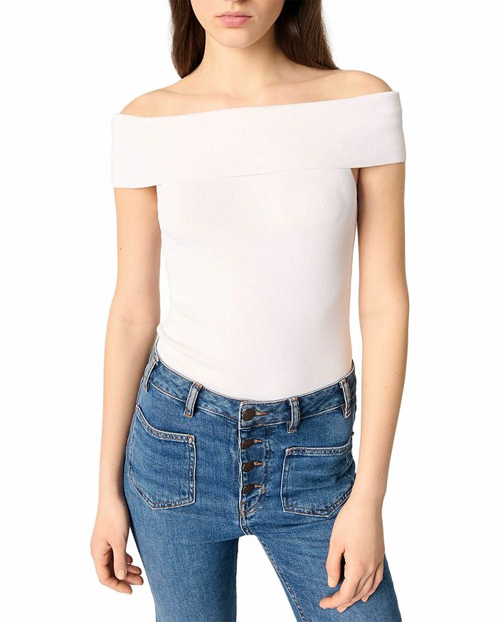 Топ с риб-вязкой и вырезом "бардо" Maje, белый
Топ с риб-вязкой и вырезом "бардо" Maje, белый