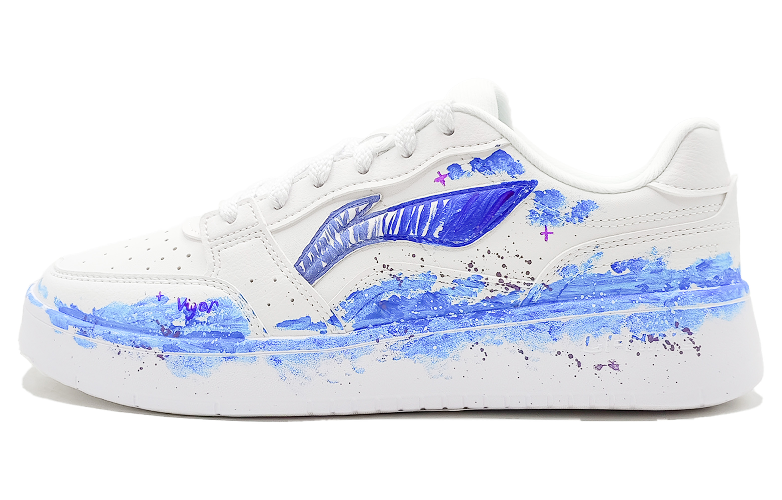 LINING Кроссовки для скейтбординга Acer Truncatum с противоскользящей амортизацией и износостойкостью, мужские, белые
LINING Кроссовки для скейтбординга Acer Truncatum с противоскользящей амортизацией и износостойкостью, мужские, белые