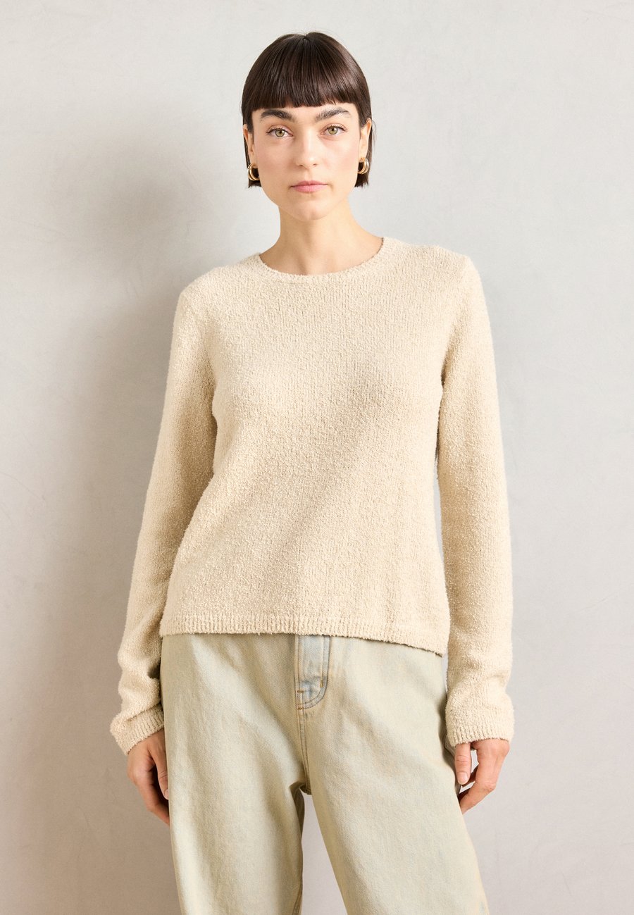 Джемпер Marc O'Polo LONGSLEEVE ROUND NECK, Natural Stone/Beige
Джемпер Marc O'Polo LONGSLEEVE ROUND NECK, Natural Stone/Beige