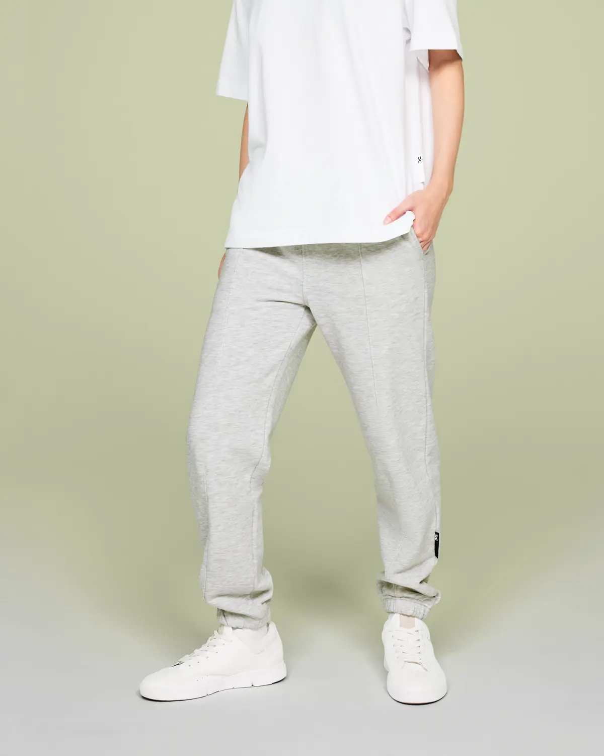 Спортивные брюки On Running Club Women's, светло-серый
Спортивные брюки On Running Club Women's, светло-серый