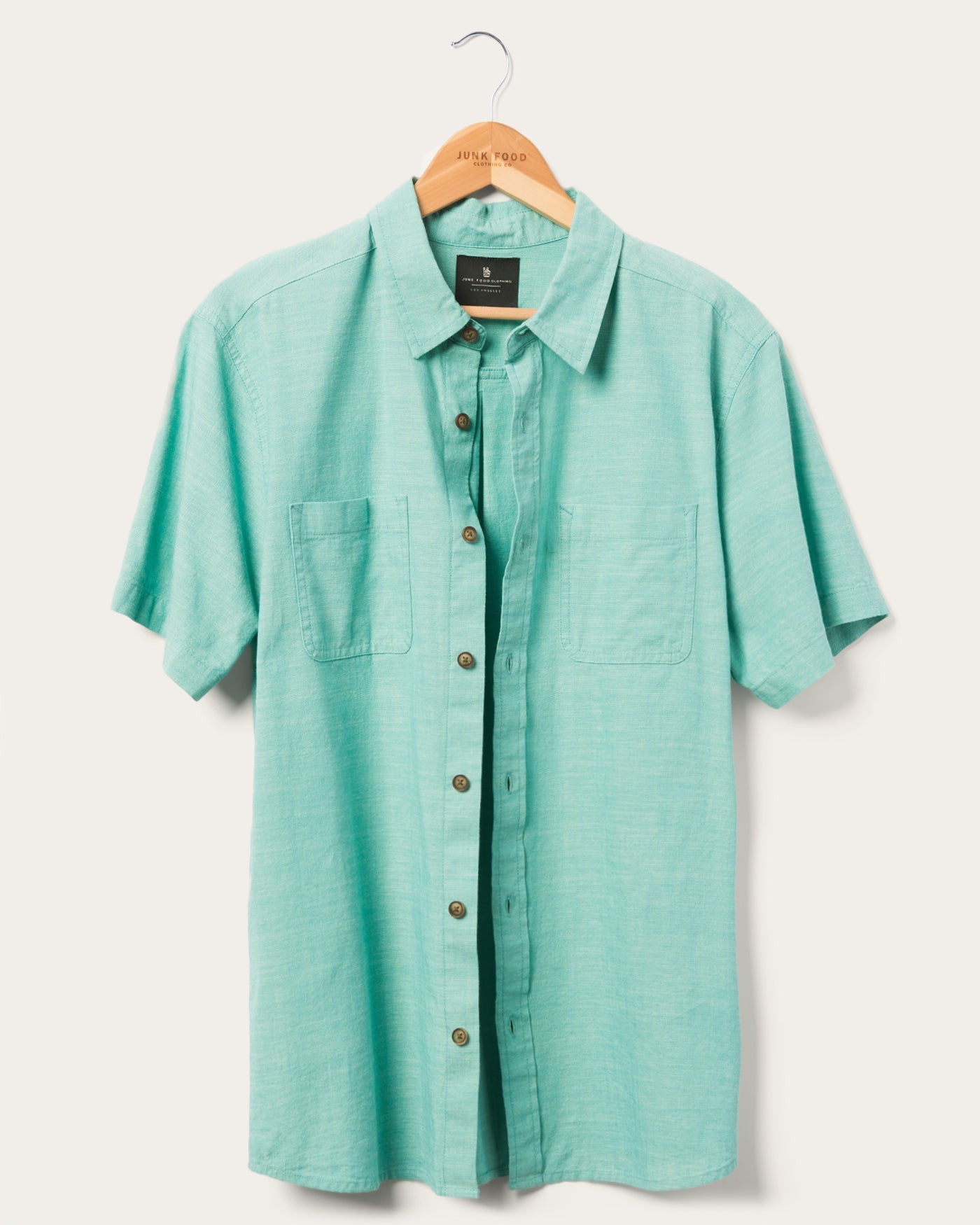 Мужская тканая рубашка Hughes с коротким рукавом Junk Food Clothing, цвет dusty turquoise
Мужская тканая рубашка Hughes с коротким рукавом Junk Food Clothing, цвет dusty turquoise