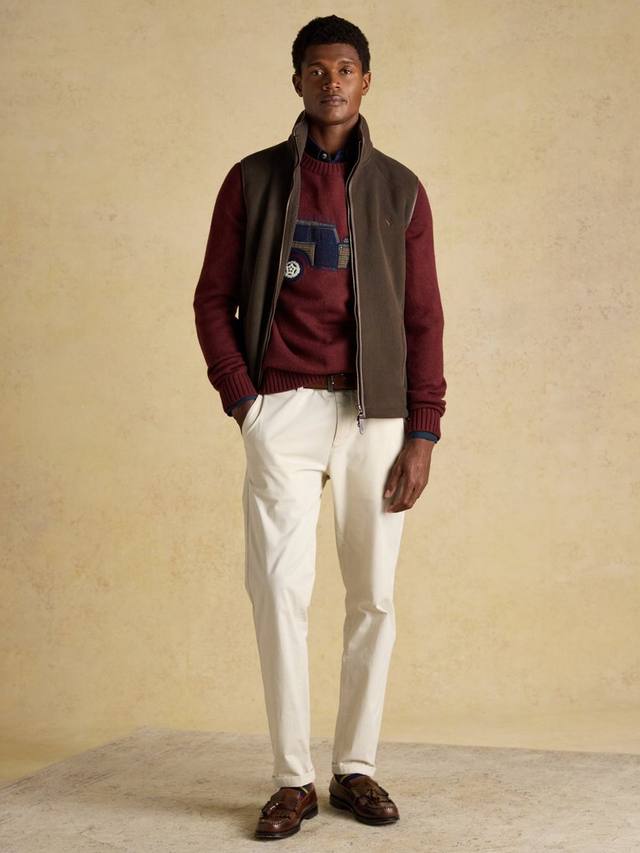 Свитер Intarsia 4x4 с круглым вырезом Joules, Port
Свитер Intarsia 4x4 с круглым вырезом Joules, Port