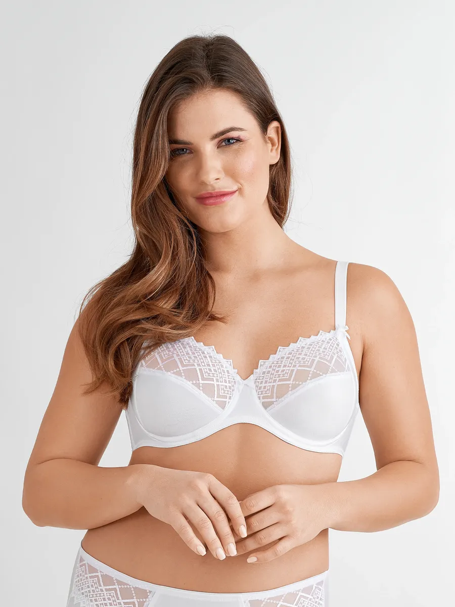 Бюстгальтер Felina на косточках "Joy", с кружевом, функцией поддержки и полными чашками, белый
Бюстгальтер Felina на косточках "Joy", с кружевом, функцией поддержки и полными чашками, белый