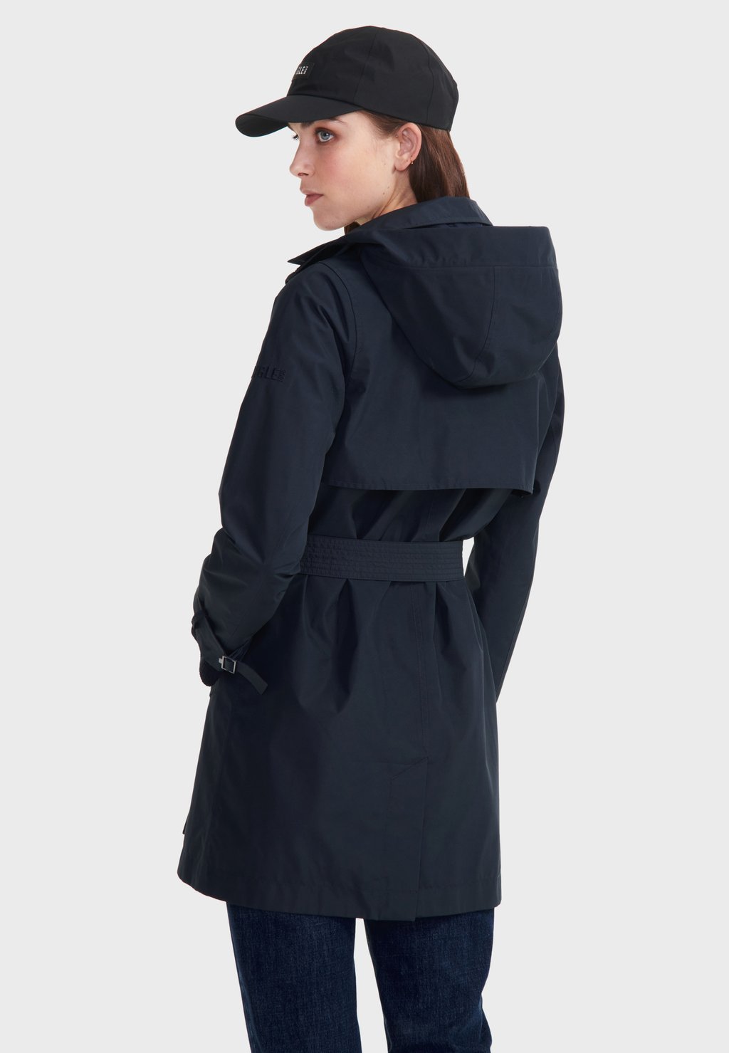 Тренчкот Aigle, темно-синий
Тренчкот Aigle, темно-синий