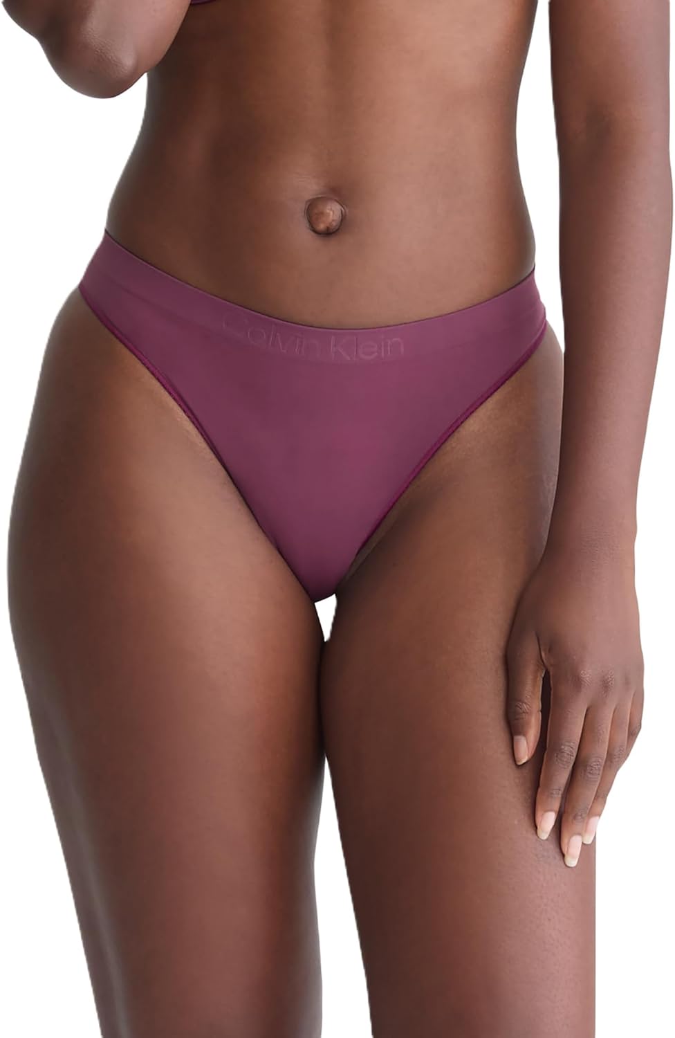 Женские стринги Calvin Klein Bonded Flex со средней посадкой, Mauve Wine
Женские стринги Calvin Klein Bonded Flex со средней посадкой, Mauve Wine