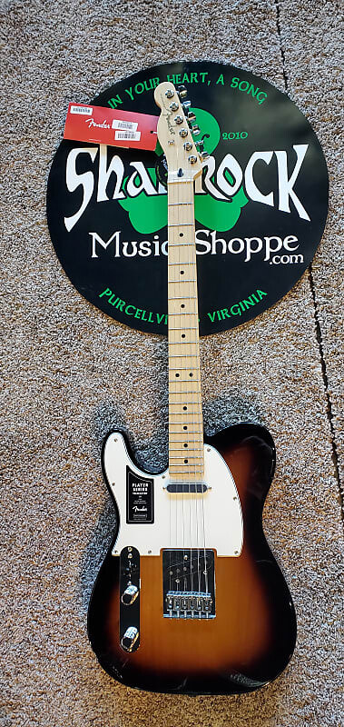 Fender Player Telecaster для левшей с кленовым грифом 2018 — 3 цвета Sunburst Player Telecaster Left-Handed with Maple Fretboard
Fender Player Telecaster для левшей с кленовым грифом 2018 — 3 цвета Sunburst Player Telecaster Left-Handed with Maple Fretboard